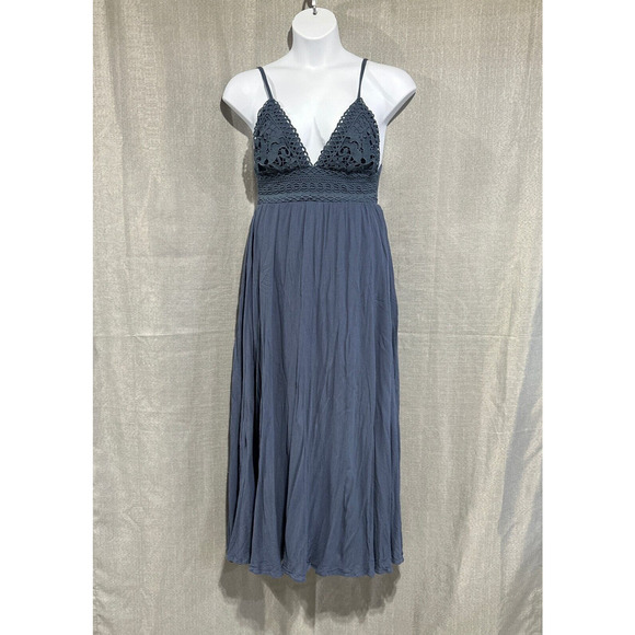 Boho Babydoll Maxi Dress Medium Blue Y2K‎ Tie Back Crochet Lace Coquette Flowy - Picture 1 of 9